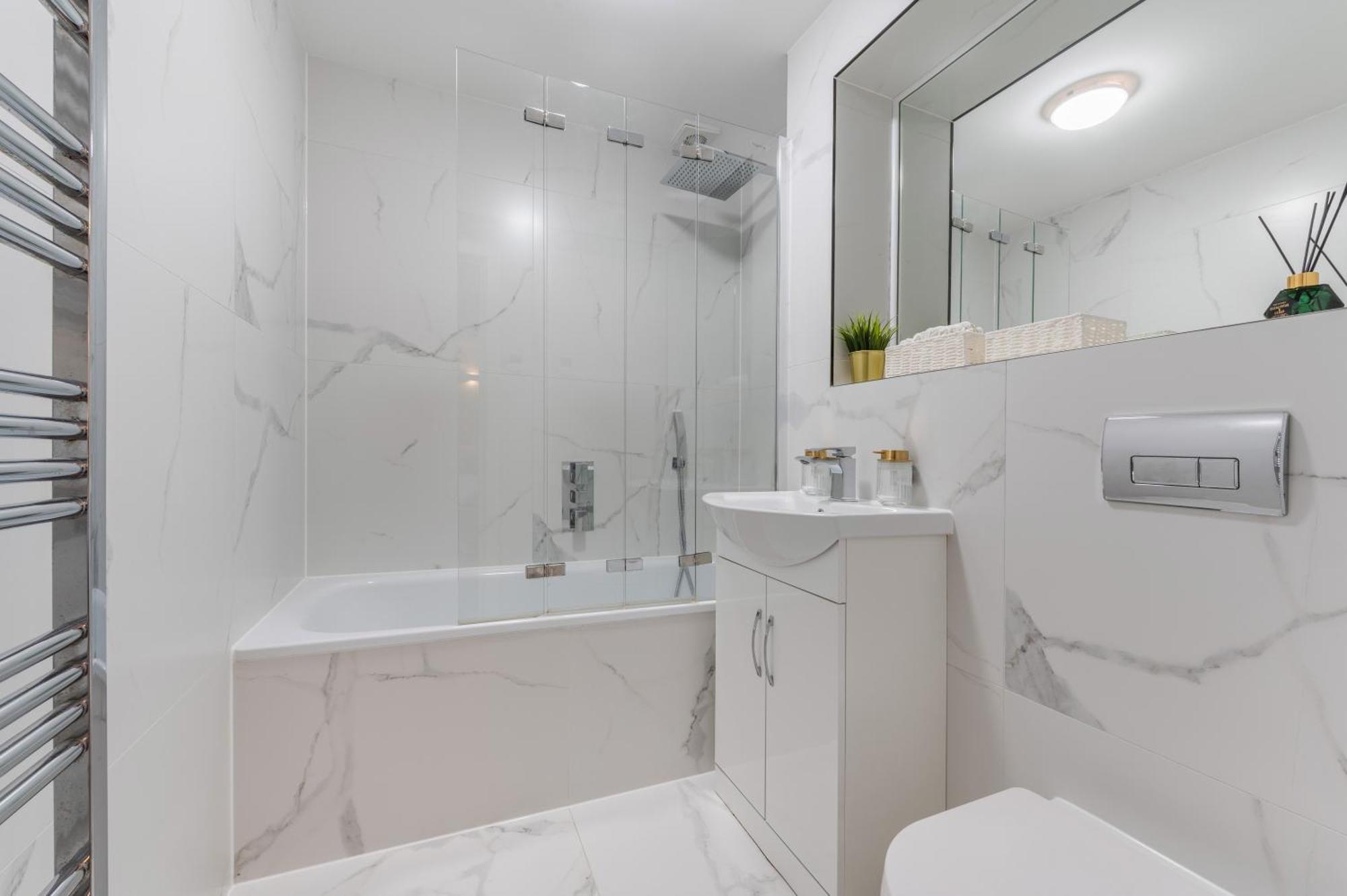 A Golden Haven Retreat In London Apartamento Exterior foto